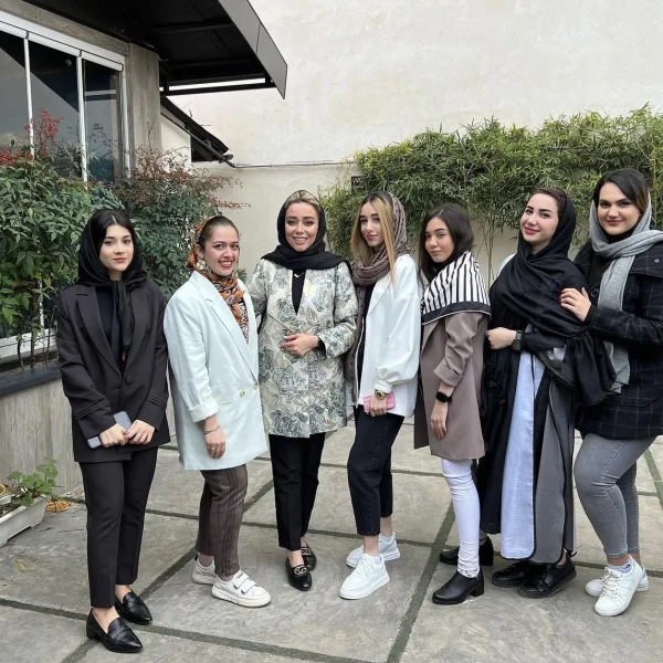 گروه حقوقی وکیل ساناز اسدیپور