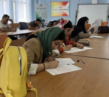 آکادمی وکیل ساناز اسدیپور