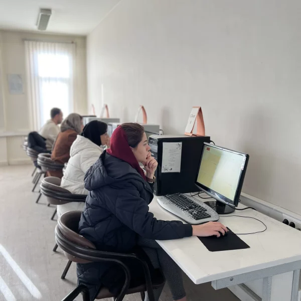 آکادمی وکیل ساناز اسدیپور