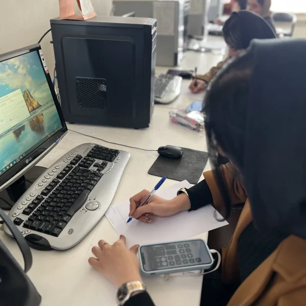 آکادمی وکیل ساناز اسدیپور