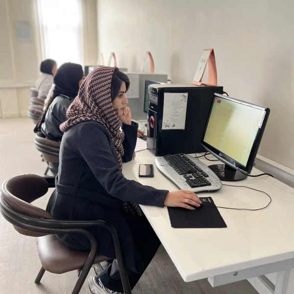 آکادمی وکیل ساناز اسدیپور