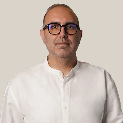 مهراد محمودیان